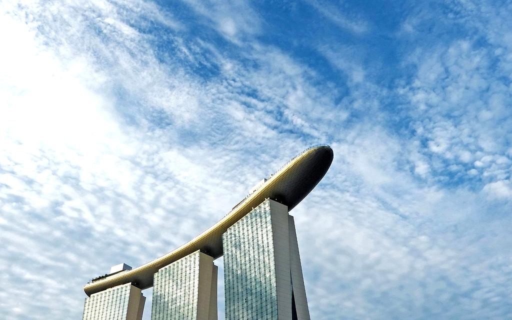 Wide selection of hotels icon